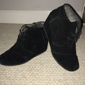 TOMS Black Suede Wedges